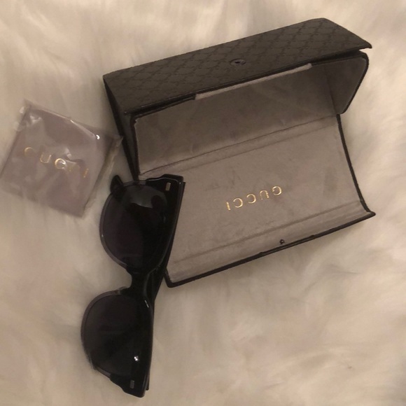 Gucci Accessories - Gucci Sunglasses
